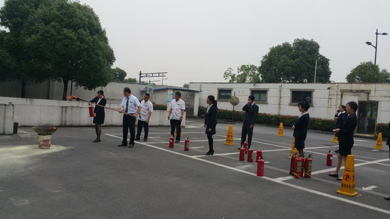 ����AG����|AG���˹�����