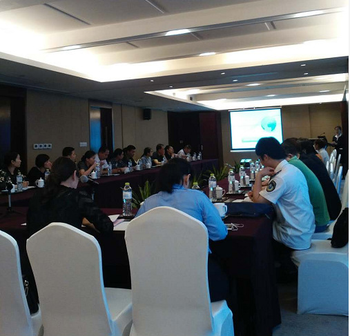 ����AG����|AG���˹�����