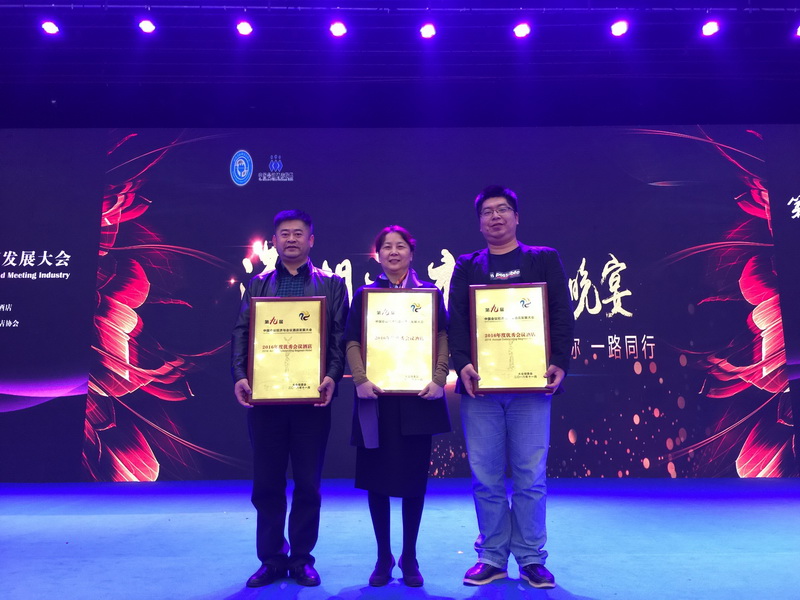 ����AG����|AG���˹�����