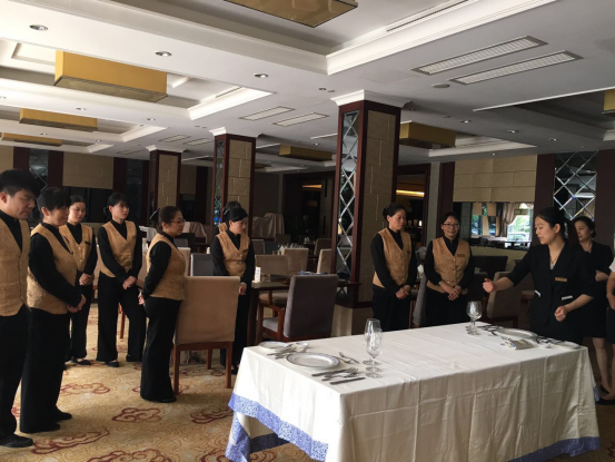 ����AG����|AG���˹�����