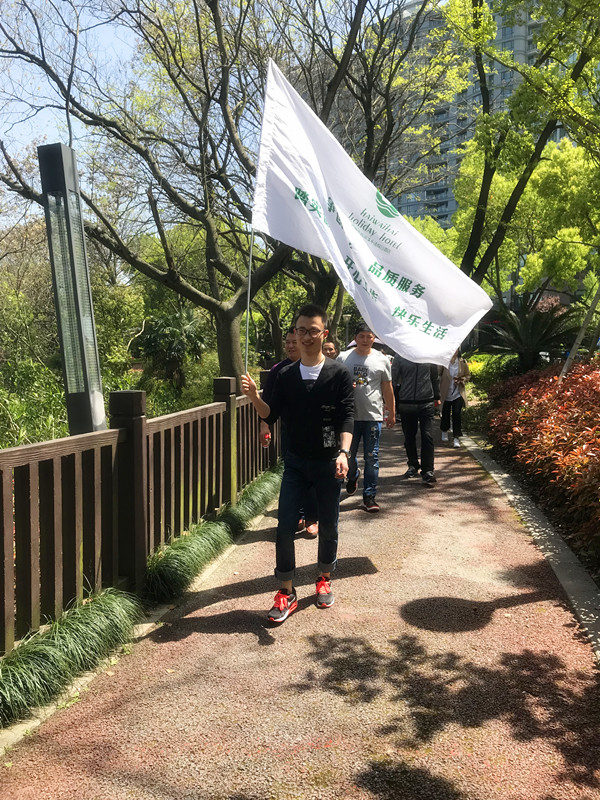 ����AG����|AG���˹�����