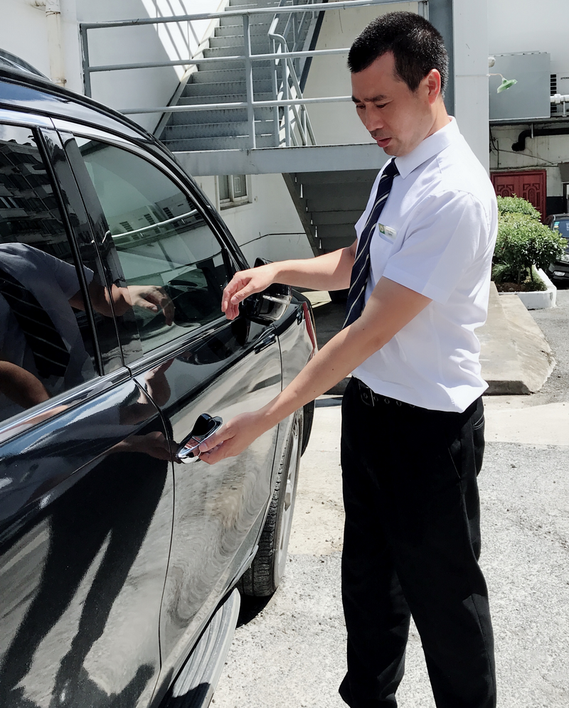 ����AG����|AG���˹�����