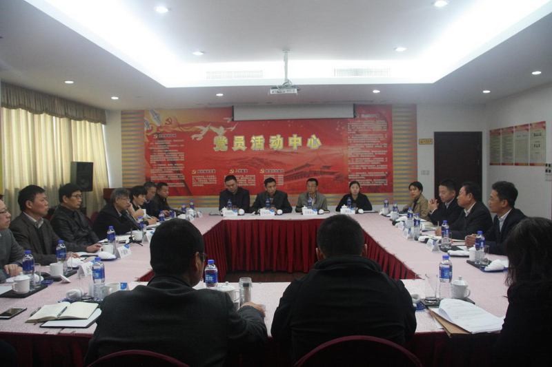 ����AG����|AG���˹�����