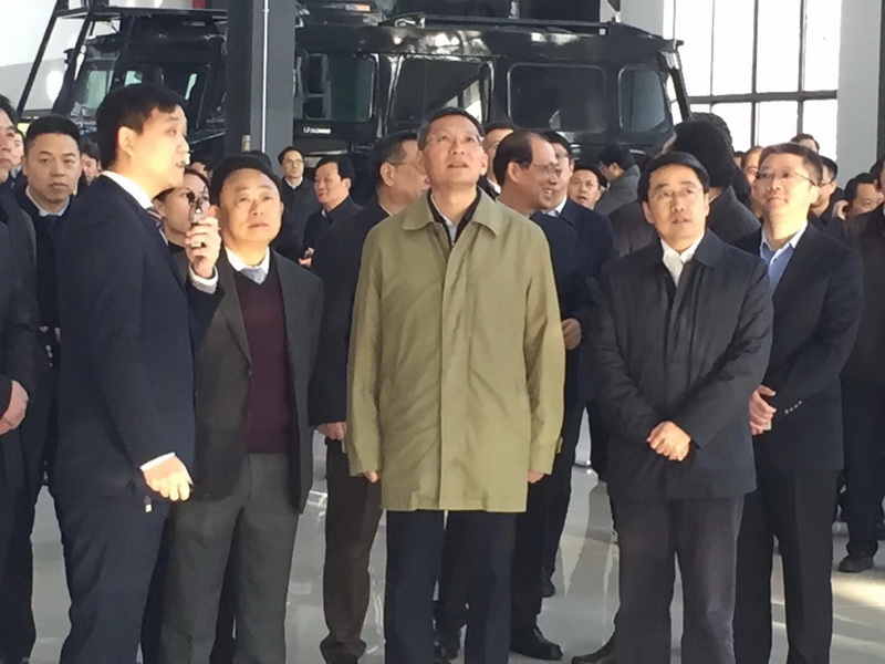 ����AG����|AG���˹�����