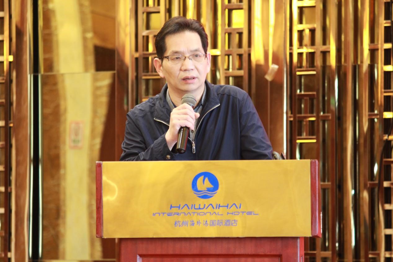 ����AG����|AG���˹�����