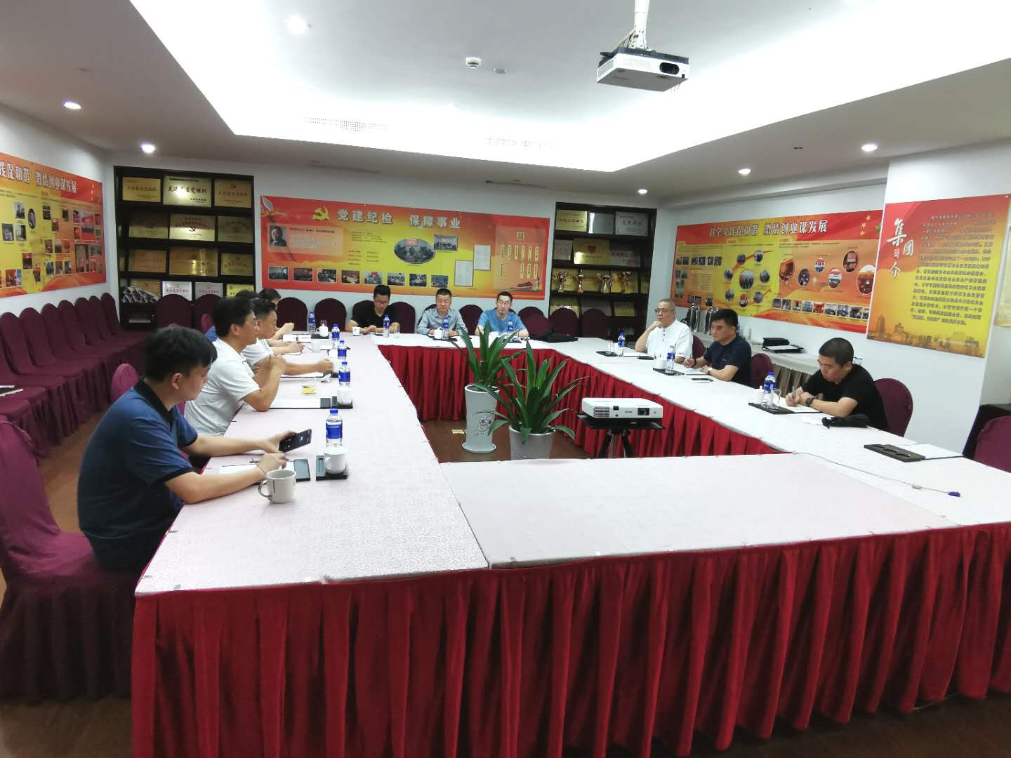 ����AG����|AG���˹�����