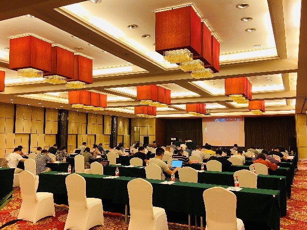 ����AG����|AG���˹�����