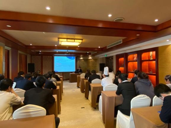 ����AG����|AG���˹�����