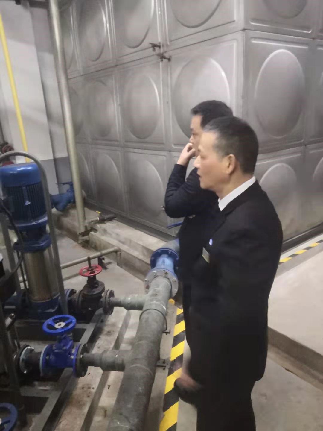 ����AG����|AG���˹�����