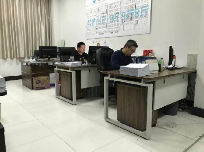 ����AG����|AG���˹�����