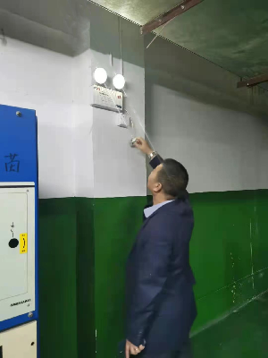 ����AG����|AG���˹�����