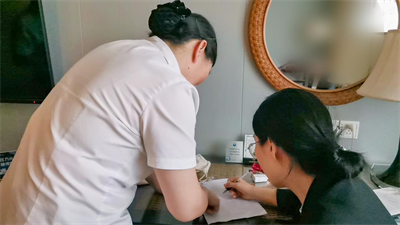 ����AG����|AG���˹�����