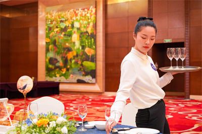 ����AG����|AG���˹�����