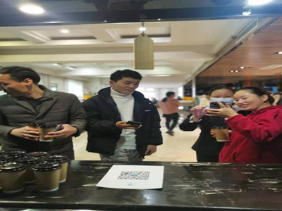 ����AG����|AG���˹�����