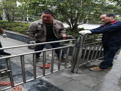 ����AG����|AG���˹�����