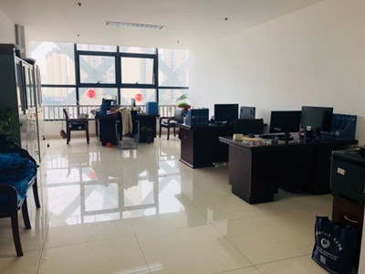 ����AG����|AG���˹�����