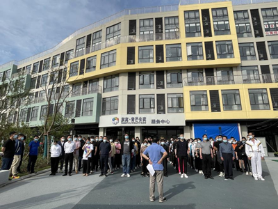 ����AG����|AG���˹�����