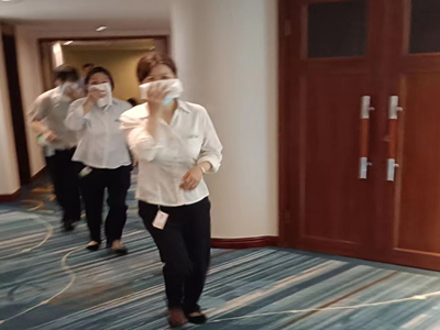 ����AG����|AG���˹�����