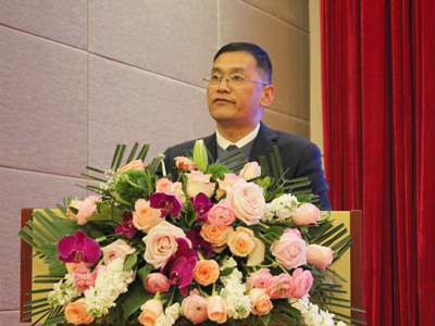 ����AG����|AG���˹�����